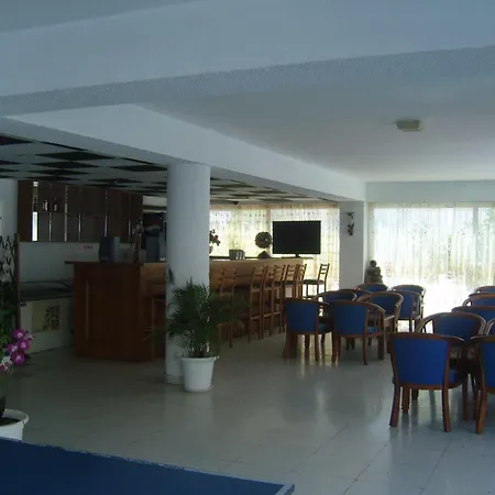 Best Western Plus Larco-2
